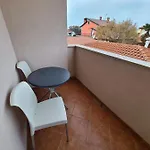 Bonaca דירה